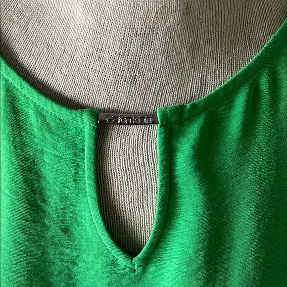 Calvin Klein Green Flutter Sleeve Blouse with Cut Out - Picture 4 of 5